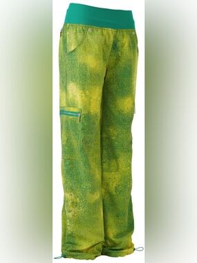Zumba Fitness Green and Yellow Patterned Cargo Pants